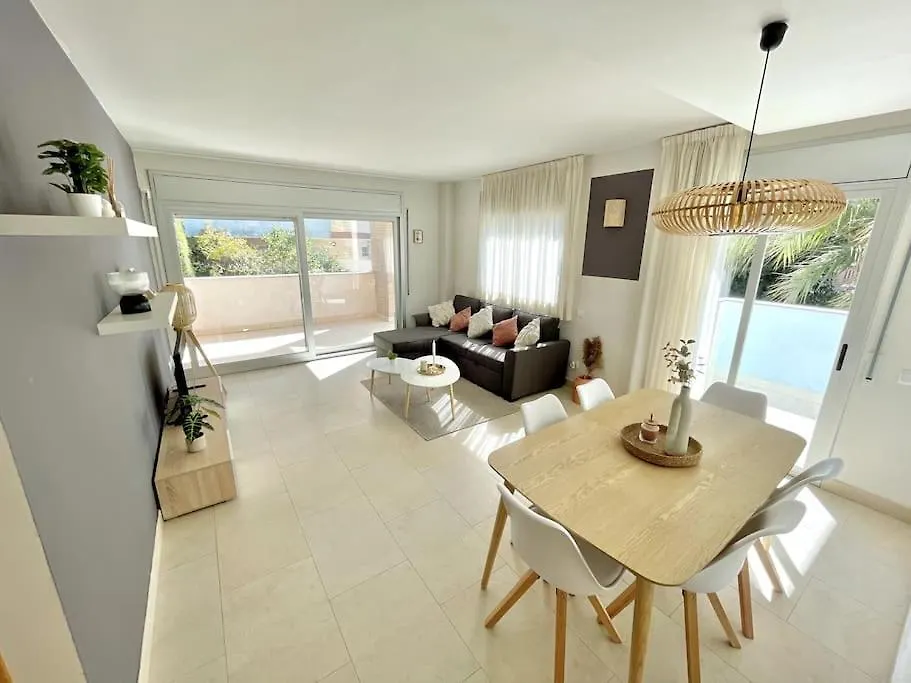 Apartment Apto De Diseno Salou-Piscina Gym Spain